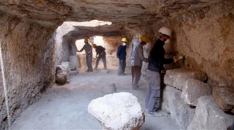 Diyarbakır'da 1500 Yıllık Yeraltı Sığınağı