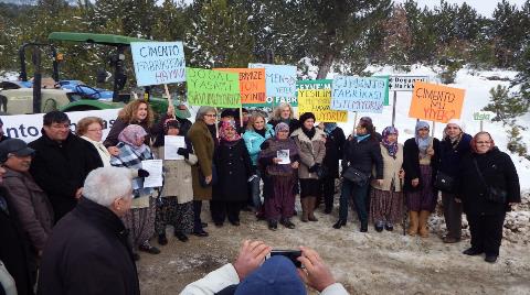Köylülerden Çimento Fabrikası Kurulmasına Tepki