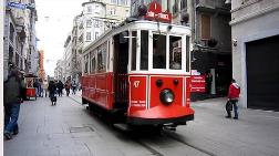 Beyoğlu’nun Simgesi Tarihi Tramvay Yenileniyor