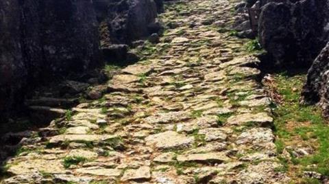 Roma Yoluna, Mermer Ocağı Ruhsatı Verildi