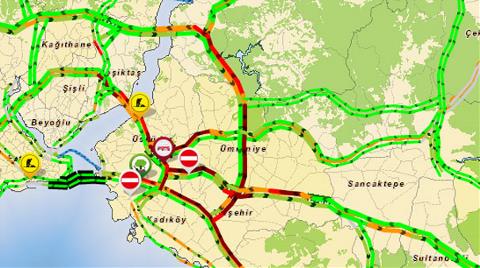 İstanbul Trafiği Kilitlendi
