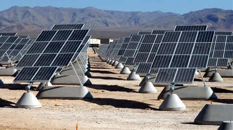 'Güneş Enerjisi Panelleri Nükleer Santralların Kapasitesini Geçecek'
