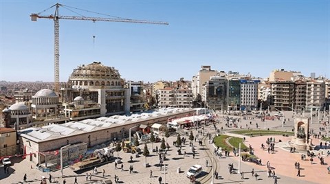 Taksim Camii'nin Yarısı Tamamlandı