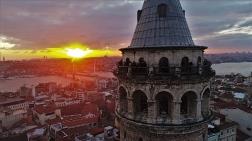Galata Kulesi'nde Gün Batımı Mest Etti
