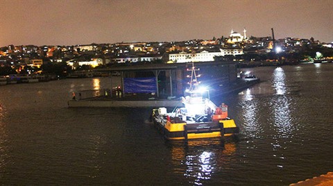 Modern Karaköy İskelesi Yerine Yerleştirildi