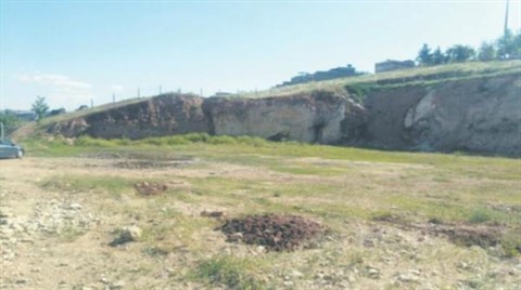 Parkın İhalesi Var, Kendi Yok