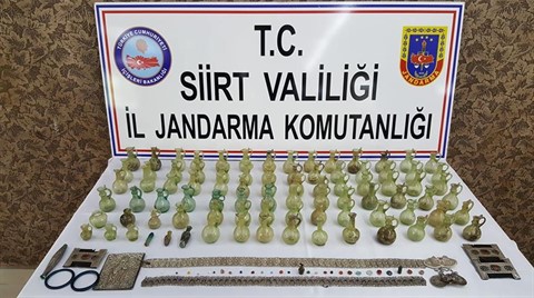 Siirt'te 4 Bin Yıllık Gözyaşı Şişeleri Ele Geçirildi