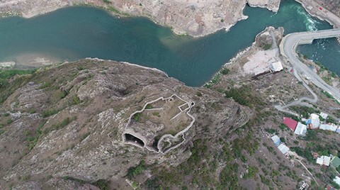 Askeri Bölge Sınırından Çıkarılan Tarihi Kale Turizme Açılıyor