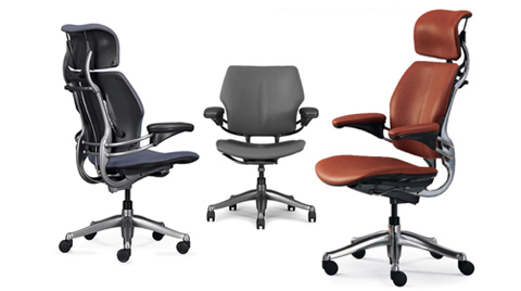 Dünyaca Ünlü Ergonomik Ofis Koltuğu Freedom Headrest Ateco Zemin’de