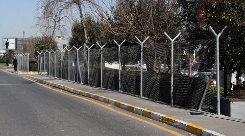 Atatürk Havalimanı’na Tel Örgü Çekiliyor