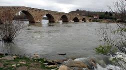 'Tarihi Şahruh Köprüsü Turizme Kazandırılsın' Çağrısı