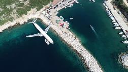 Dev Uçak Denize Batırılmaya Başlandı