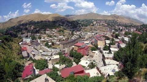 Bitlis'teki Tarihi Evlerin Restorasyon Çalışmaları Devam Ediyor