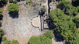 Anadolu'nun Pompeisi'nde Zeus Tapınağı'nın İzleri Araştırılıyor