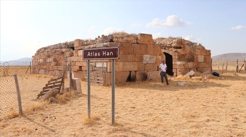 Tarihi Atlas Han, Turizme Kazandırılmayı Bekliyor