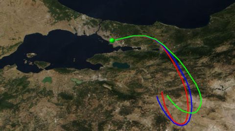 Tuzla'daki Yangının Dumanı 3 Şehri Etkiledi