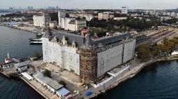 Haydarpaşa Garı'nın Saati Yerine Monte Edildi