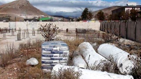 Bayburt’ta “Kültür Han” İnşaatında Çalışmalar Durdu