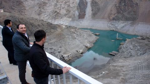 Baraj Suları Çekildi, Köy Ortaya Çıktı