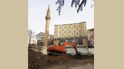 Bükreş Cami’ne Yürütmeyi Durdurma Kararı