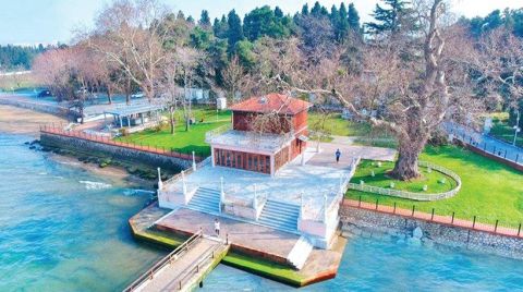 Yürüyen Köşk Belgesel Oluyor