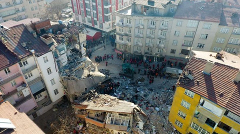 "Depreme Fiziksel Olduğu Kadar Psikolojik Hazırlık da Önemli"