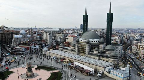 Taksim Camisi'nde Sona Yaklaşıldı