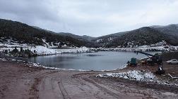 Çatlak Oluşan Bahadır Barajı'nda Su Tahliyesi Sürüyor