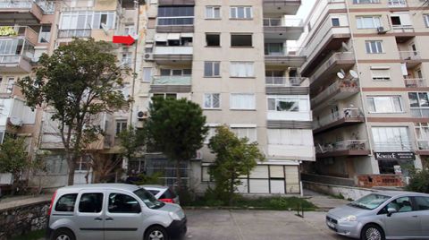 İzmir'de Yan Yatan Bina Boşaltıldı