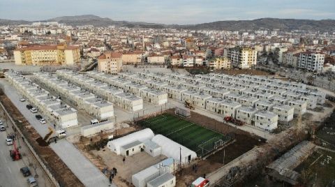 Elazığ'da, Çift Katlı Konteyner Evler Teslim Ediliyor