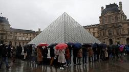 Louvre Müzesi Salgın Nedeniyle Kapatıldı