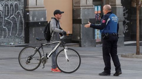 İtalya ve İspanya’da Bisiklet Sürmek Yasaklandı