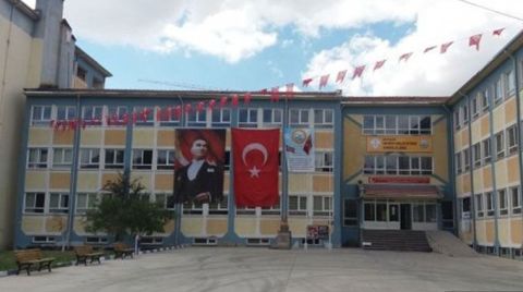Nevşehir’de Okullar Yıkılıp Millet Bahçesi Yapılacak
