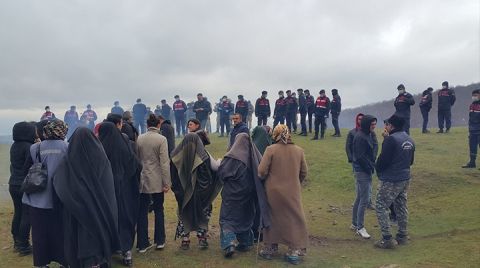 Kirazlıyayla’yı Madenciler Kuşatmış