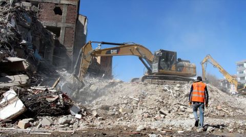 Sivrice Depreminden Etkilenen Tunceli'de Kesin Hasar Tespiti Başladı