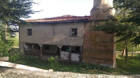 Osmanlı'dan Kalma Tarihi Üçköy Camii Restore Edilecek