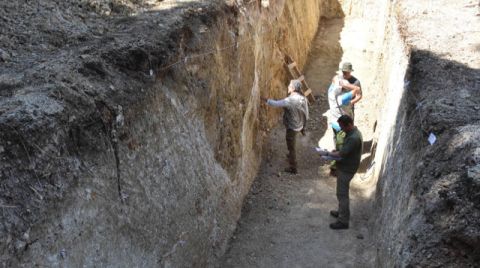 Deprem Uzmanlarından İzmir'i Etkileyen Fayda İnceleme