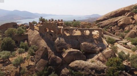 Tarihi Yediler Manastırı Kaderine Terk Edildi