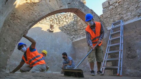 Beçin Antik Kenti'nde 7 Asırlık Sarnıç Bulundu