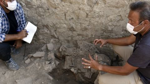 Satala Antik Kenti'nde Bin 500 Yıllık Zırh Bulundu