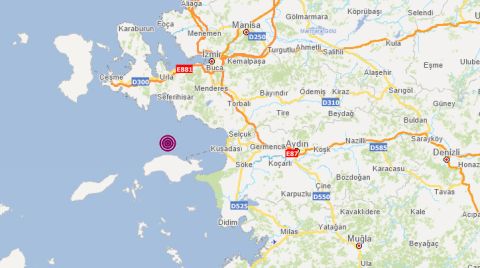İzmir'de Şiddetli Deprem