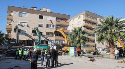 İzmir'de 4424 Binada Hasar Tespiti Yapıldı