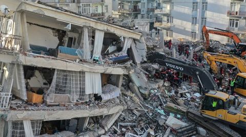 Bayraklı’da Binalar Yüzeysel Temeller Üzerinde