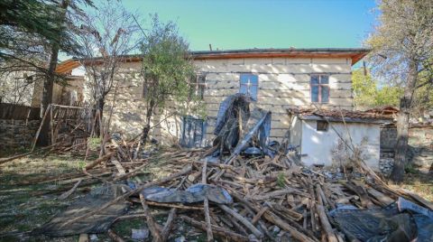Tarihi 'Düğmeli Okul Binası' Turizme Kazandırılıyor