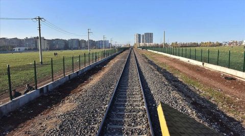 Can ve Mal Kaybı Demir Yolu Etrafına Çekilen Çitle Önlenecek