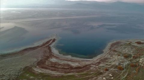 Burdur Gölü Çekiliyor, “İdareli Su Kullanımı” Uyarısı Geldi