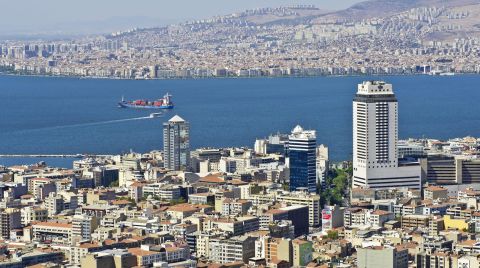 İzmir’de Konut Satışları Neden Düşüyor?