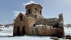 Tarihi Kızıl Kilise'de Defineci Tahribatı 