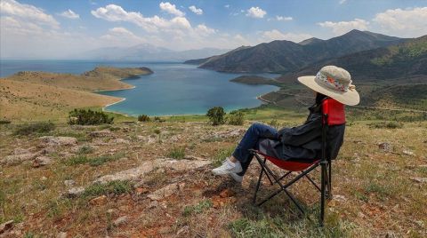 Van Gölü'ndeki Kirlilik Sorunu 'Koruma Eylem Planı'yla Çözülecek