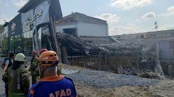 İstanbul'da Sanayi Sitesinde Bina Çöktü